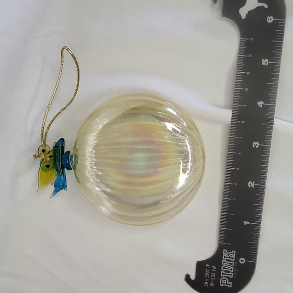 Avon Vintage Christmas ornament Irredescent Suncatcher Blue Butterfly Handblown - Picture 4 of 10